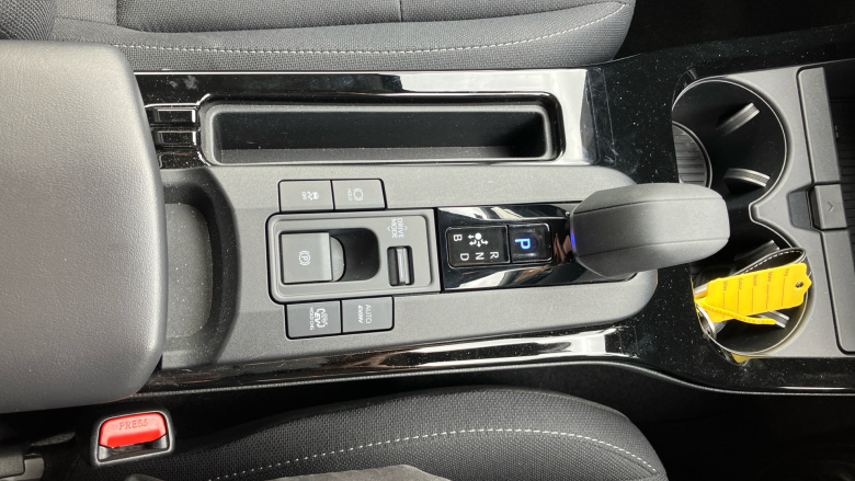 Toyota Prius 2.0 PHEV Design 5dr CVT Hatchback